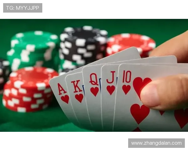 微扑克：微扑克与传统扑克的区别与结合方式带来的新玩法探索